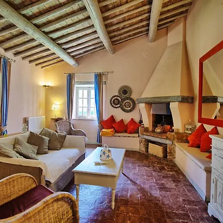 Letizia Villa Orvieto